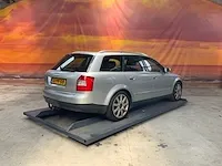 Audi a4 2004 - afbeelding 23 van  44