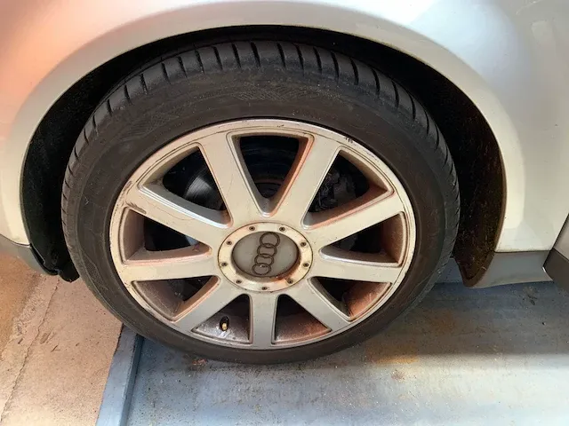 Audi a4 2004 - afbeelding 36 van  44