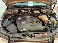Audi a4 2004 - afbeelding 37 van  44
