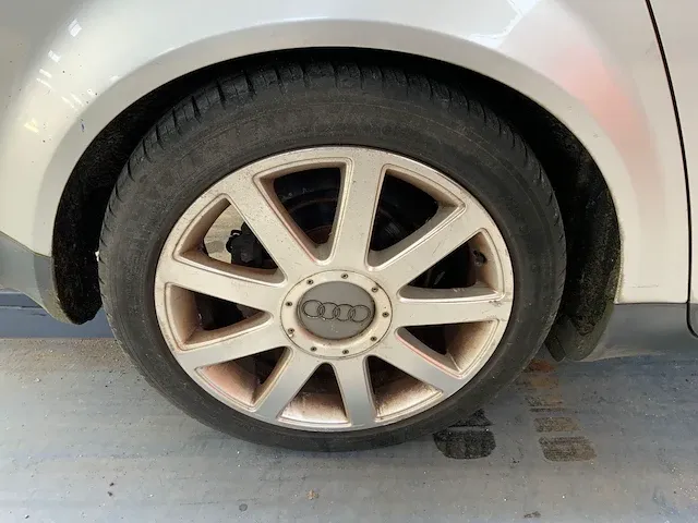 Audi a4 2004 - afbeelding 39 van  44