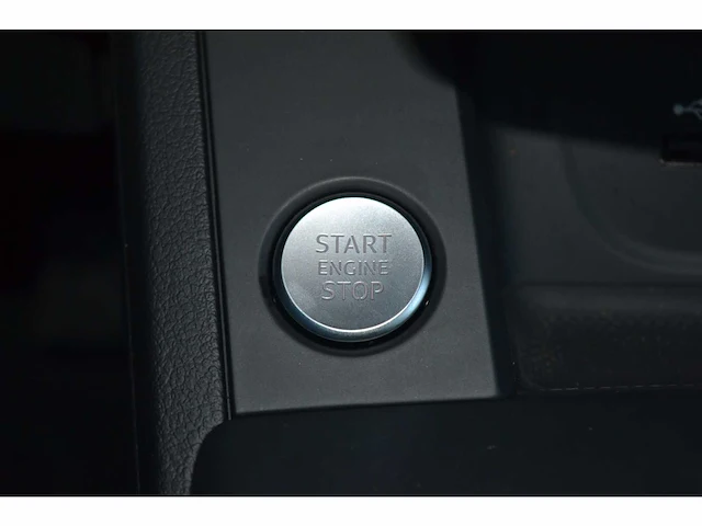 Audi a4 35 tfsi mhev avant advanced edition - personenauto - afbeelding 21 van  38