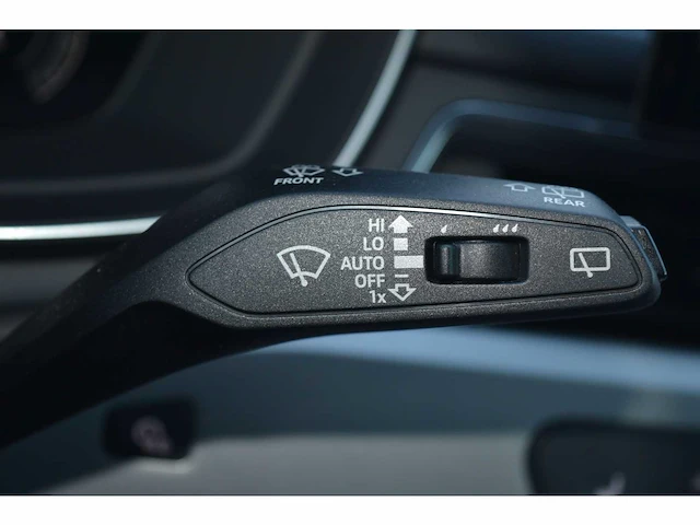 Audi a4 35 tfsi mhev avant advanced edition - personenauto - afbeelding 25 van  38