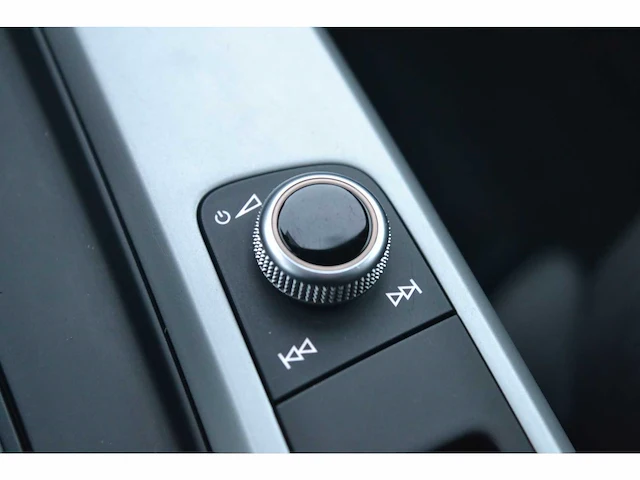 Audi a4 35 tfsi mhev avant advanced edition - personenauto - afbeelding 29 van  38