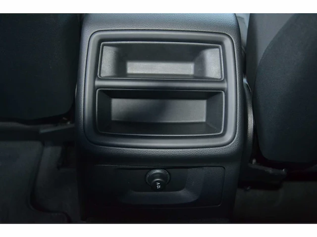 Audi a4 35 tfsi mhev avant advanced edition - personenauto - afbeelding 32 van  38