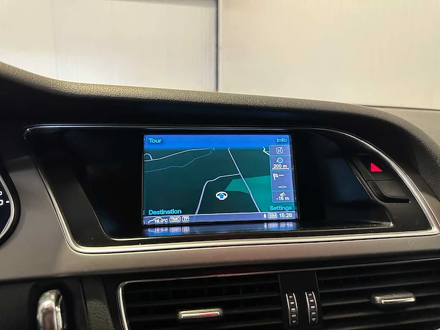 Audi a4 avant 1.8 tfsi business edition automaat 4-sgz-54 - afbeelding 10 van  24