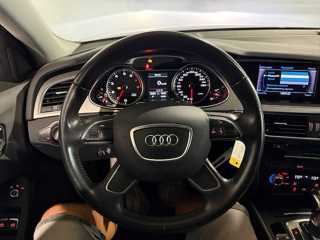 Audi a4 avant 1.8 tfsi pro line, 08-tzg-8 - afbeelding 2 van  13