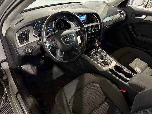 Audi a4 avant 1.8 tfsi pro line, 08-tzg-8 - afbeelding 12 van  13