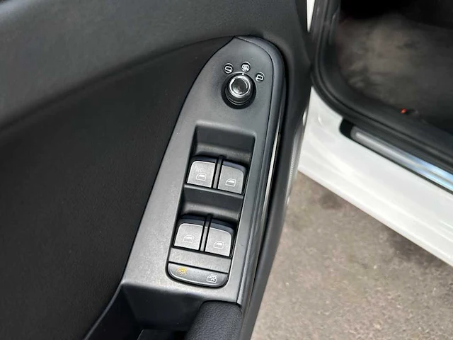 Audi a4 avant 1.8 tfsi pro line 2008 | 15-zr-lz - afbeelding 2 van  35