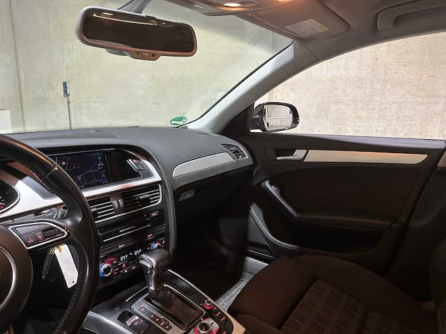 Audi a4 avant 1.8 tfsi s edition 170pk 2015, p-183-tz - afbeelding 13 van  42
