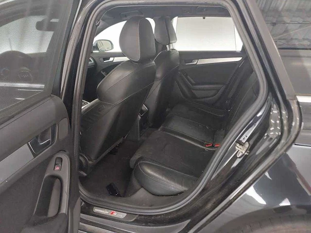 Audi a4 avant 1.8 tfsi s edition 2010 | 81-kkp-2 - afbeelding 13 van  22