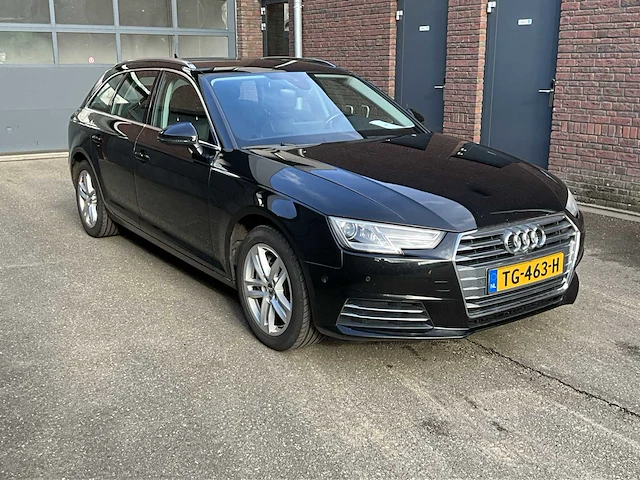 Audi a4 avant 2.0 tdi - personenauto - afbeelding 13 van  19