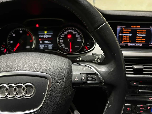 Audi a4 avant 2.0 tdi ultra business edition 136pk 2014, 6-tsp-29 - afbeelding 17 van  41