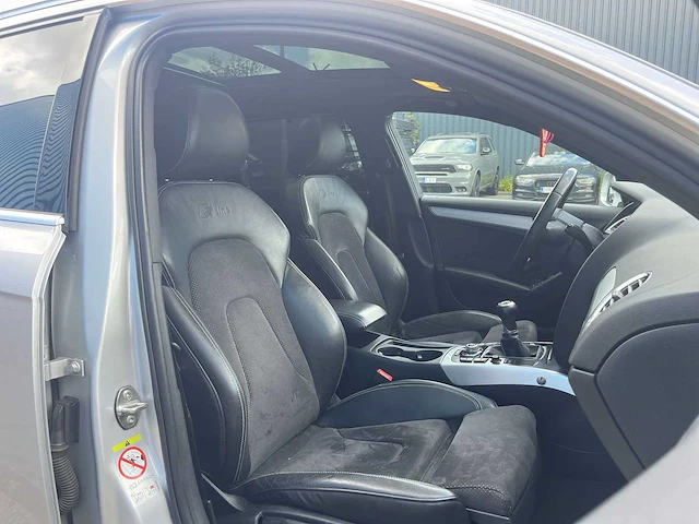 Audi a4 avant 2.0 tfsi flexible fuel pro line s 2011 | z-867-jn - afbeelding 19 van  30