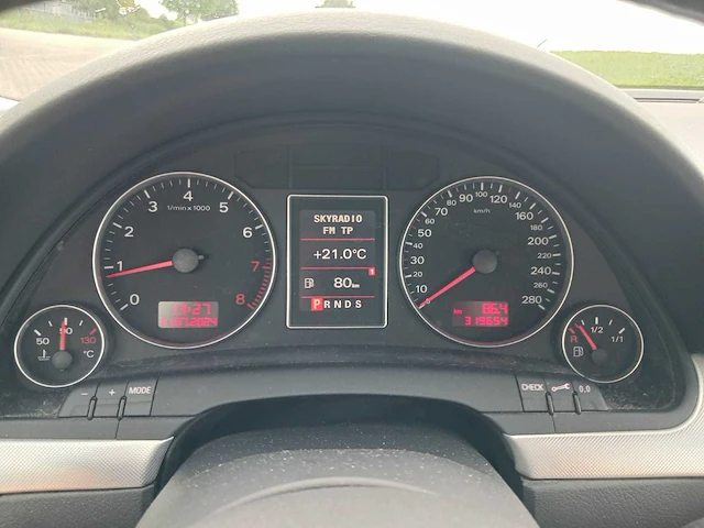 Audi a4 avant 2.0 tfsi quattro advance automaat, 99-xh-lf - afbeelding 28 van  35