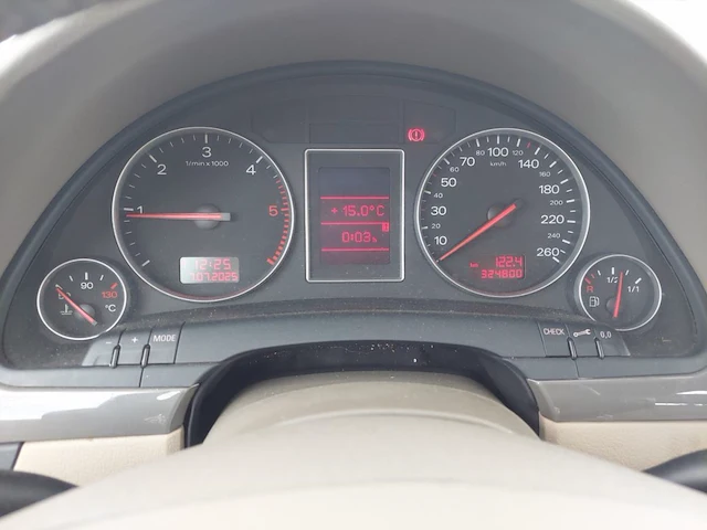 Audi a4 avant, 2004 - afbeelding 9 van  40
