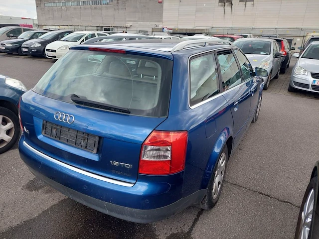 Audi a4 avant, 2004 - afbeelding 23 van  40