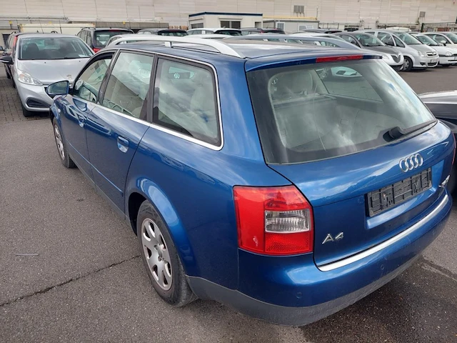 Audi a4 avant, 2004 - afbeelding 34 van  40