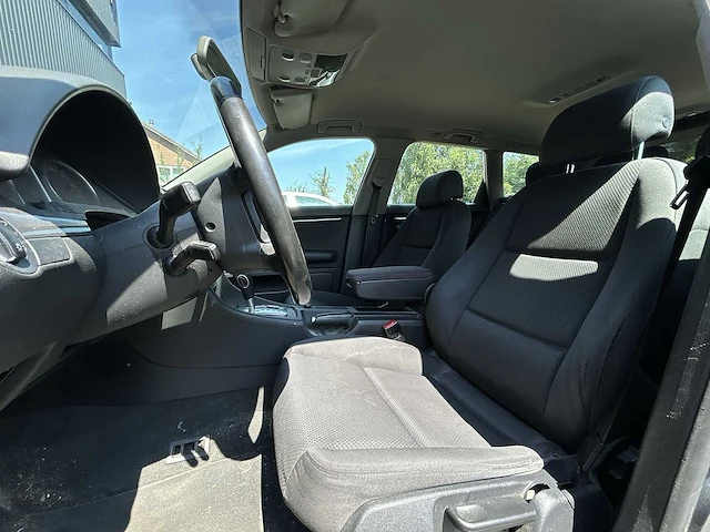 Audi a4 avant 2.5 tdi pro line mt | 70-pt-dx - afbeelding 9 van  11