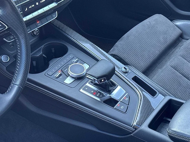 Audi a4 avant 35 tdi sp s-line black edition car 2019 | l-795-fp - afbeelding 24 van  39