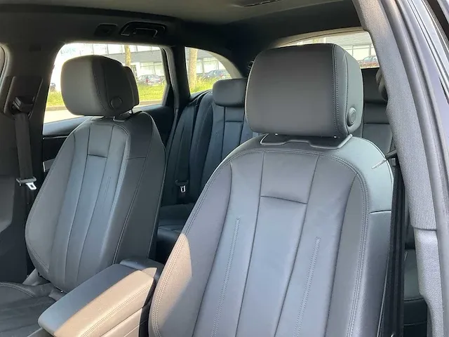 Audi a4 avant 35 tfsi achteruitrijcamera dodehoek memory elektrische kofferklep led dab - afbeelding 5 van  42