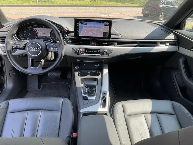 Audi a4 avant 35 tfsi achteruitrijcamera dodehoek memory elektrische kofferklep led dab - afbeelding 9 van  42