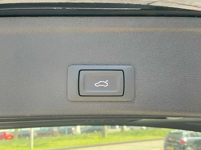Audi a4 avant 35 tfsi achteruitrijcamera dodehoek memory elektrische kofferklep led dab - afbeelding 29 van  42