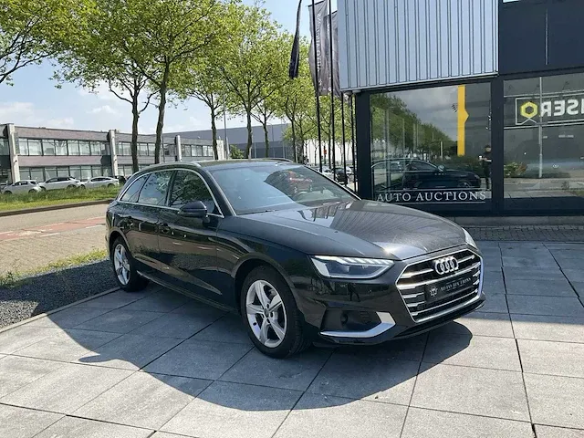 Audi a4 avant 35 tfsi achteruitrijcamera dodehoek memory elektrische kofferklep led dab - afbeelding 40 van  42