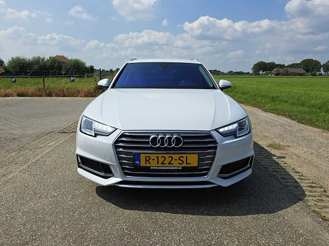 Audi a4 avant 35 tfsi pro line, r-122-sl - afbeelding 3 van  39