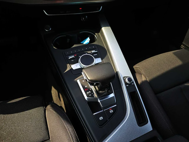 Audi a4 avant 35 tfsi pro line, r-122-sl - afbeelding 11 van  39