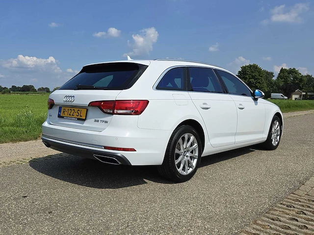 Audi a4 avant 35 tfsi pro line, r-122-sl - afbeelding 37 van  39