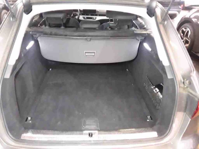 Audi a4 avant 40 etfsi mhev 204pk automaat 2020 - afbeelding 11 van  16