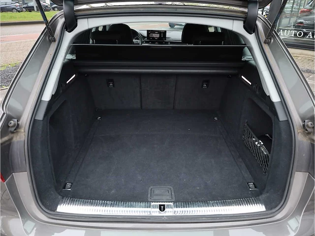Audi a4 avant 40 etfsi mhev 204pk automaat 2020 - afbeelding 17 van  33