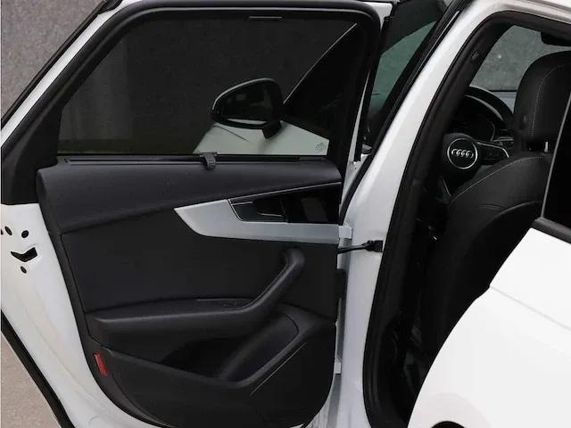Audi a4 avant 40 tfsi s edition |pano|led matrix|virtual|black optic|facelift| - afbeelding 26 van  56
