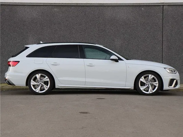 Audi a4 avant 40 tfsi s edition |pano|led matrix|virtual|black optic|facelift| - afbeelding 29 van  56