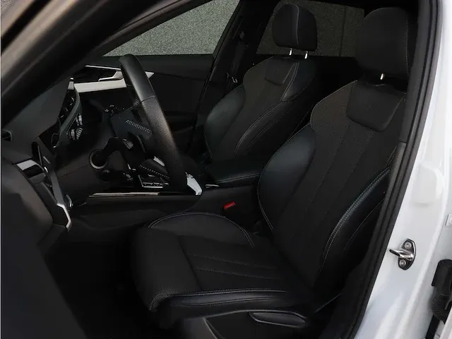 Audi a4 avant 40 tfsi s edition |pano|led matrix|virtual|black optic|facelift| - afbeelding 23 van  56