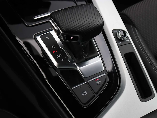 Audi a4 avant 40 tfsi s edition |pano|led matrix|virtual|black optic|facelift| - afbeelding 55 van  67