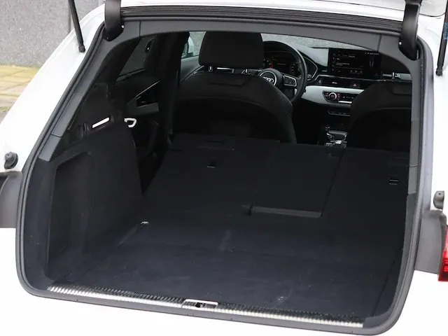 Audi a4 avant 40 tfsi s edition |pano|led matrix|virtual|black optic|facelift| - afbeelding 30 van  67
