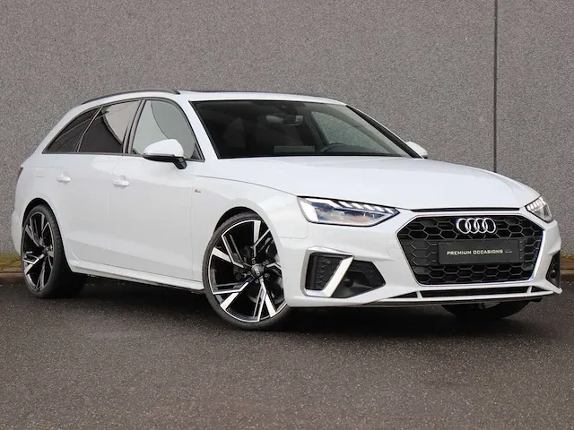 Audi a4 avant 40 tfsi s edition |pano|led matrix|virtual|black optic|facelift| - afbeelding 65 van  67