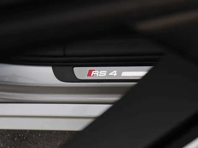 Audi a4 avant 4.2 fsi rs 4 quattro | 8-zjp-80 - afbeelding 4 van  51