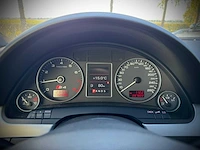 Audi a4 avant 4.2 v8 s4 quattro 2006 344pk xj-561-r - afbeelding 9 van  32