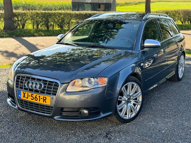 Audi a4 avant 4.2 v8 s4 quattro 2006 344pk xj-561-r - afbeelding 1 van  32