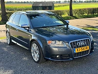 Audi a4 avant 4.2 v8 s4 quattro 2006 344pk xj-561-r - afbeelding 19 van  32