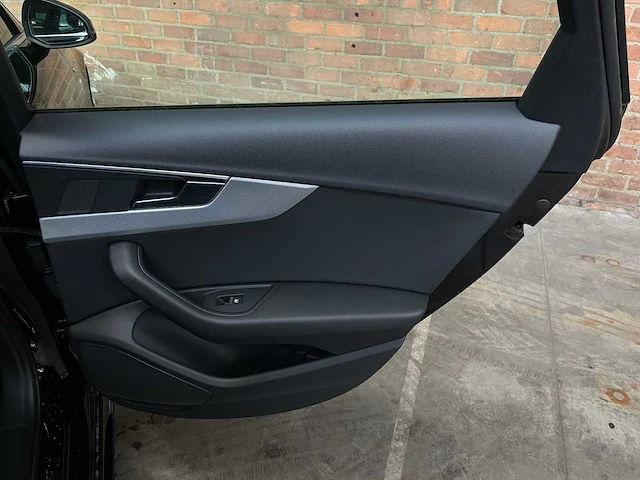 Audi a4 avant 45 tfsi mhev sport s-line black edition 245pk 2019, t-712-sx - afbeelding 54 van  74