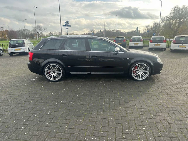 Audi a4 avant personenauto - afbeelding 17 van  22