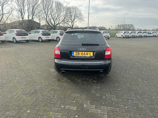 Audi a4 avant personenauto - afbeelding 19 van  22