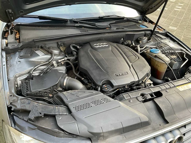 Audi a4 avant personenauto - afbeelding 16 van  16