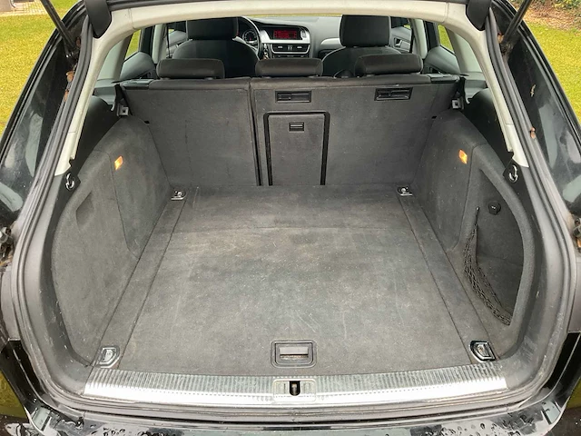 Audi a4 avant personenauto - afbeelding 14 van  22