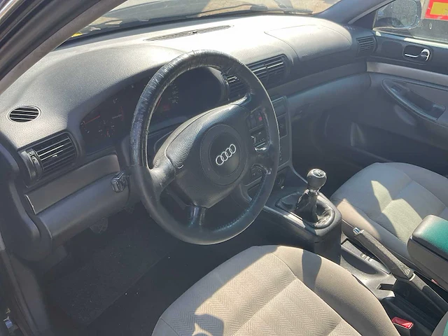 Audi a4 avant sf-tl-09 - afbeelding 7 van  27