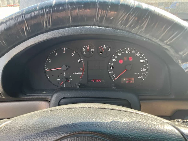 Audi a4 avant sf-tl-09 - afbeelding 10 van  27