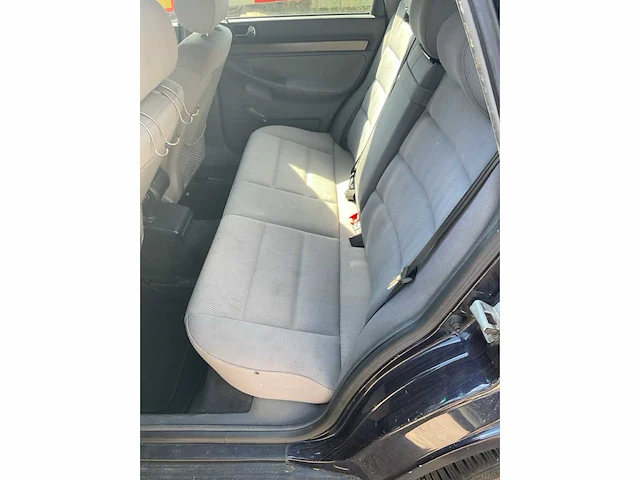 Audi a4 avant sf-tl-09 - afbeelding 14 van  27